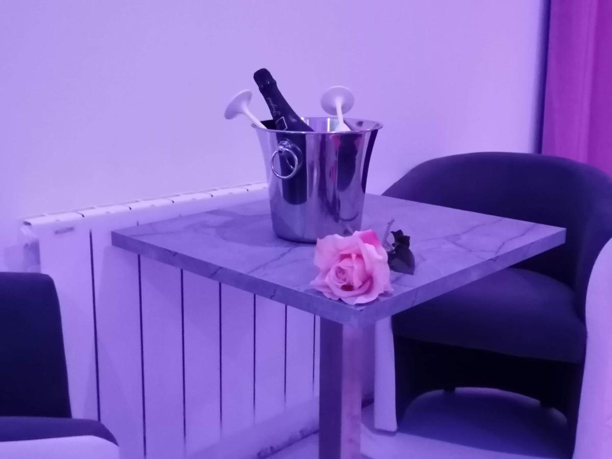 Jacuzzi Romantique 15 Min Etretat 2 Fécamp Exteriör bild